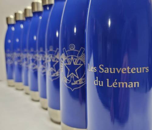 Gourdes isothermes à personnaliser avec votre logo. Cadeaux d'entreprise, cadeaux pour vos clients