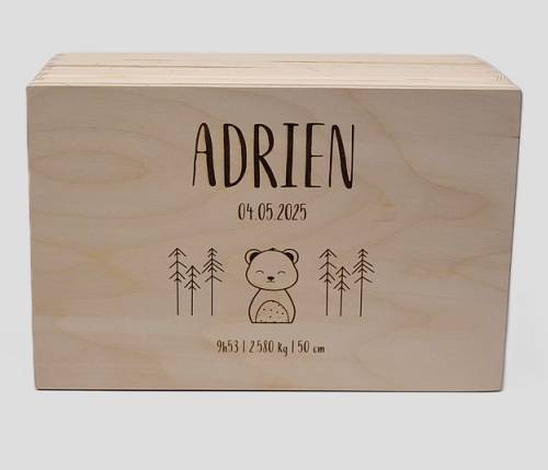 Boîte souvenir en bois pour enfant – Gravée avec ses informations de naissance