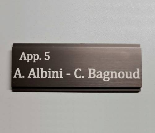 Plaquette pour boîte au lettre - aluminium ou plastique
